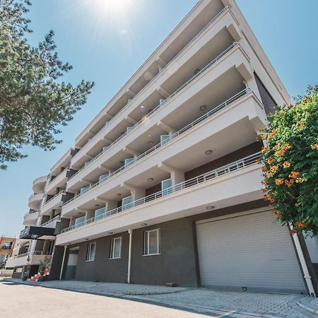 Hotel Laguna Ulcinj Extérieur photo