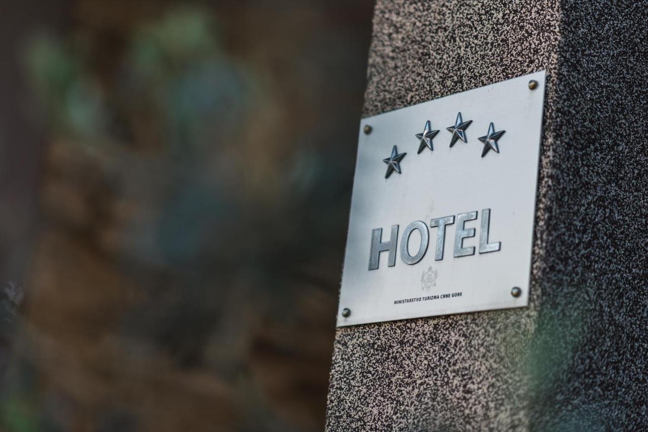Hotel Laguna Ulcinj Extérieur photo