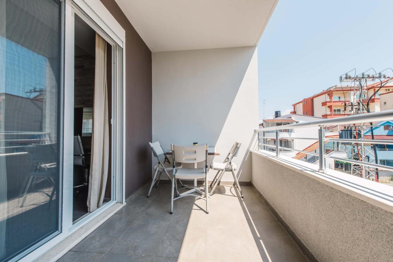 Hotel Laguna Ulcinj Extérieur photo