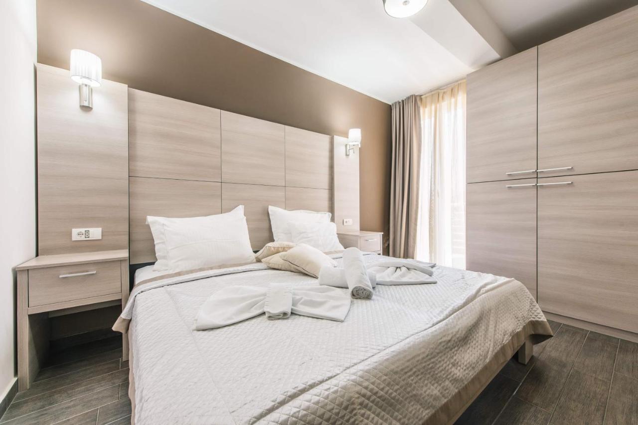 Hotel Laguna Ulcinj Extérieur photo