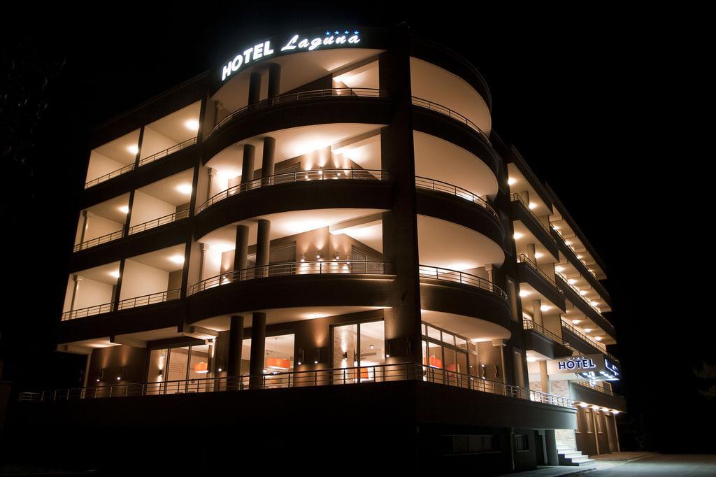 Hotel Laguna Ulcinj Extérieur photo